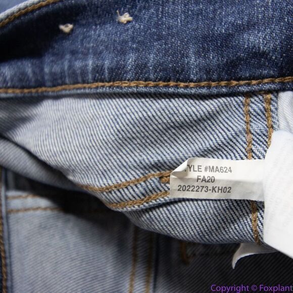 Madewell Petite 10" High-Rise Skinny Jeans in Wendover Wash, 27P - Picture 15 of 16